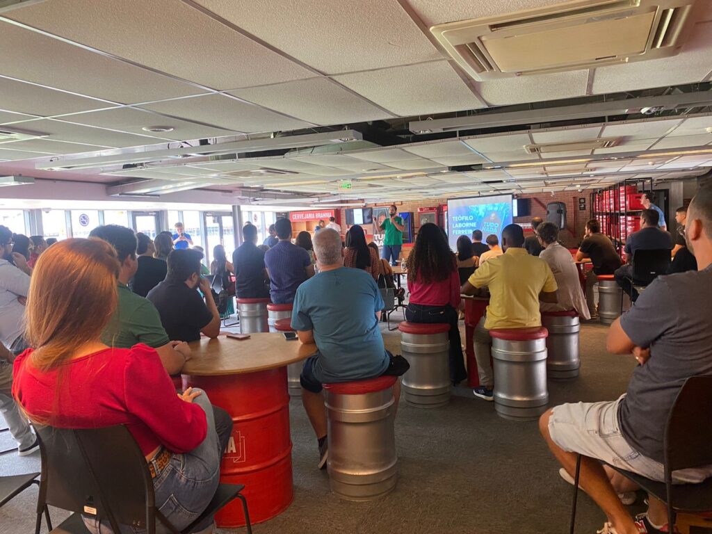 Grupo Fácil apresenta planejamento estratégico com evento no Mineirão