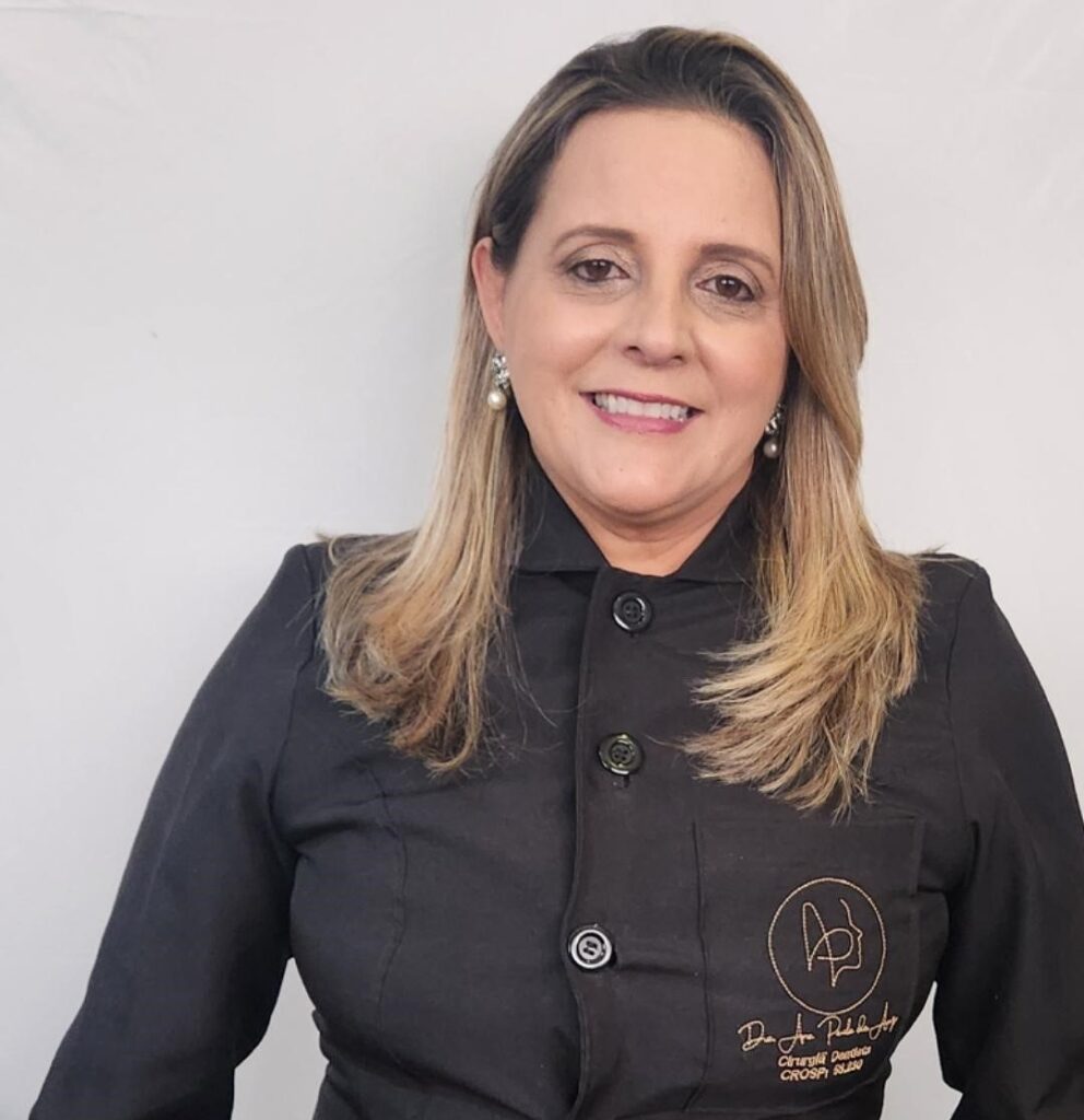 DRA. ANA PAULA ARAUJO