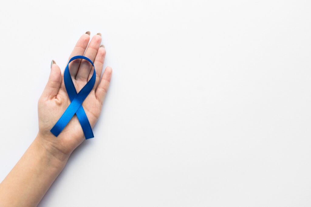 Março Azul traz conscientização sobre câncer colorretal