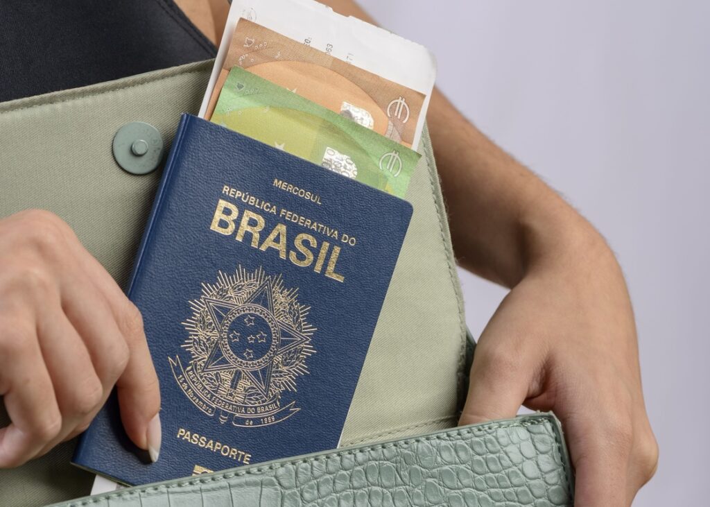 Cidadania portuguesa não invalida a cidadania brasileira