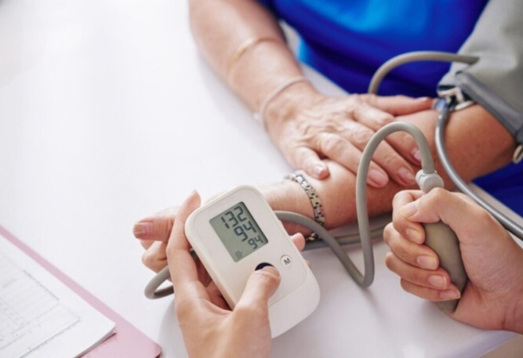 Hipertensão arterial: é indispensável acompanhamento médico