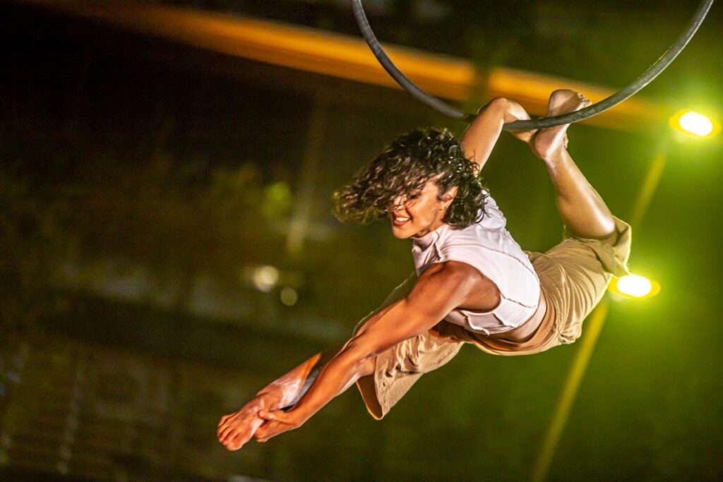 Mandirituba recebe espetáculo de circo contemporâneo