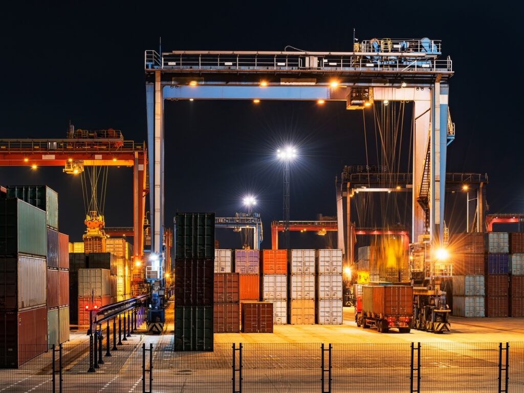 Tarifas entre Brasil e EUA ameaçam o comércio em 2025