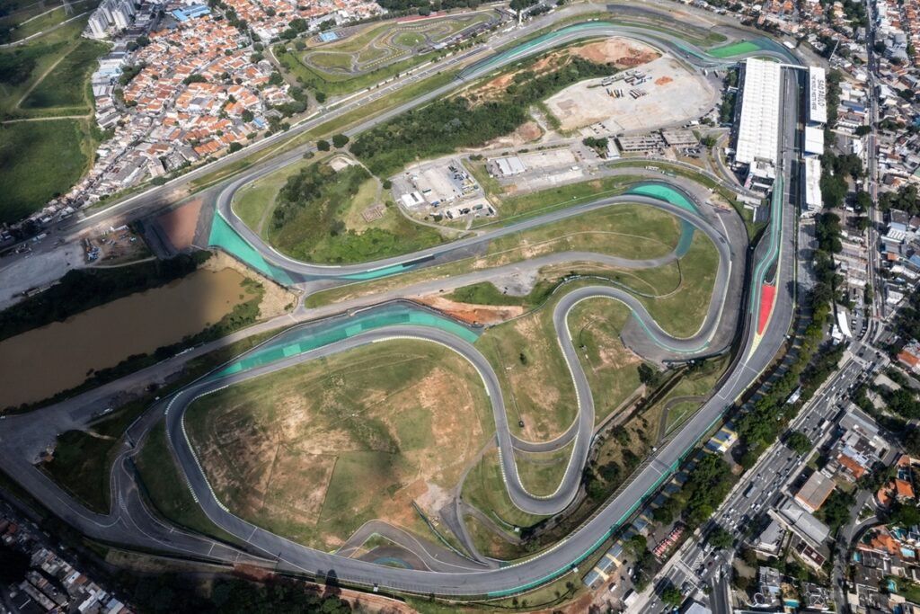 Financeira do Santander marca presença no Festival Interlagos 2025