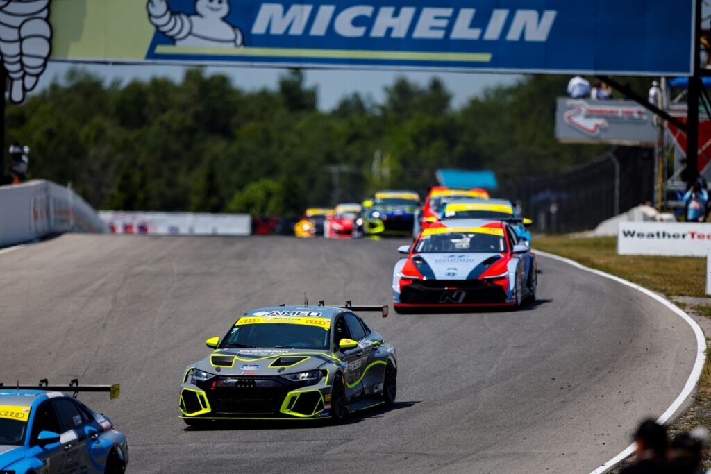 Celso Neto participou da 7ª etapa da IMSA Michelin, nos EUA