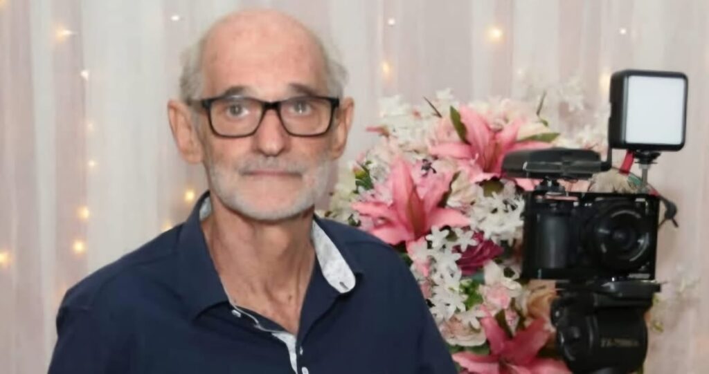 Profissional de destaque na área de filmagens, Paulo Schezar é o olhar por trás das câmeras que transforma nossas reportagens em grandes momentos no programa Família Verzola Recebe. Seu talento e sensibilidade fazem toda a diferença em cada produção do Grupo RS. Muito gente boa, ele merece sempre ser destaque por aqui.