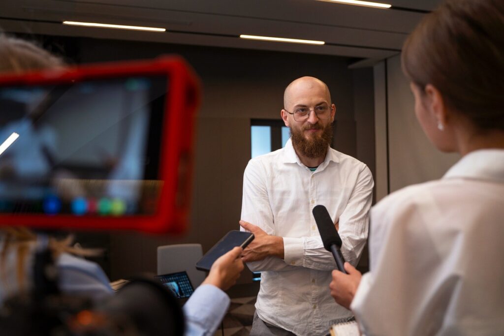 Visibilidade na imprensa reforça autoridade e amplia resultados no digital