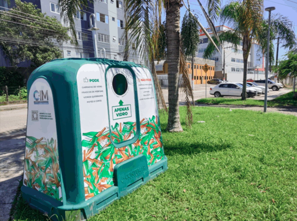 Cidades brasileiras avançam na coleta de vidro com ecopontos