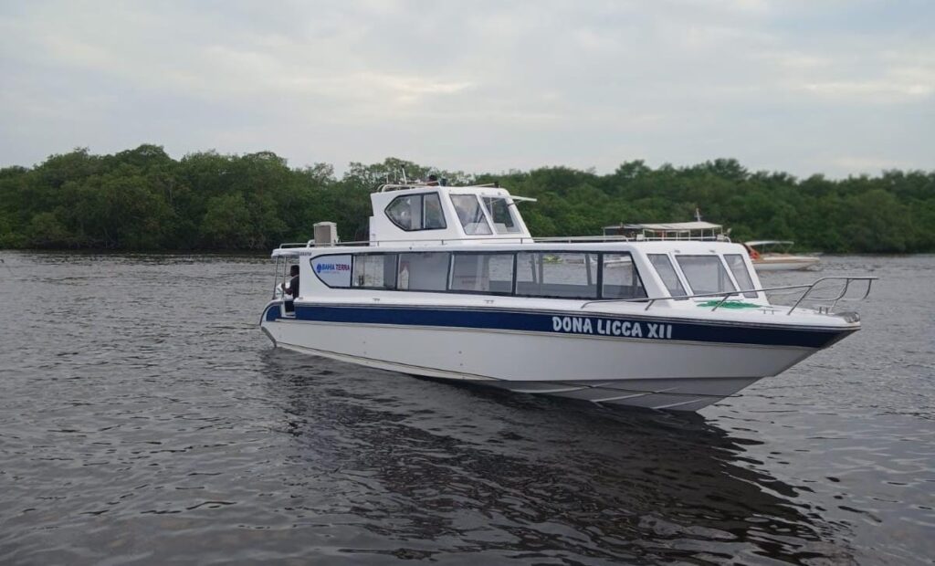 Bahia Terra Turismo oferece lancha entre Salvador e Boipeba