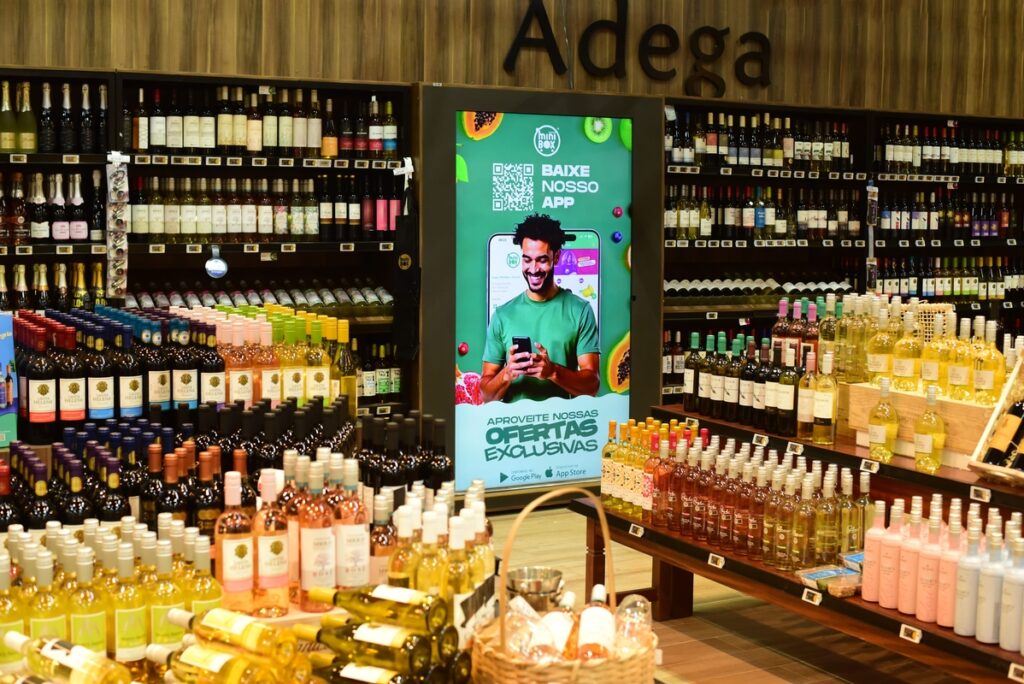 Vitrines Digitais viram novo canal de mídia das marcas