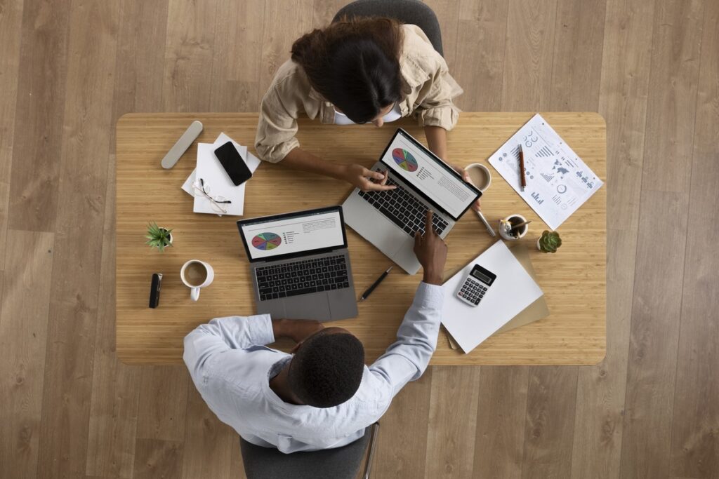 Desemprego atinge 186 milhões e informalidade soma 2 bilhões