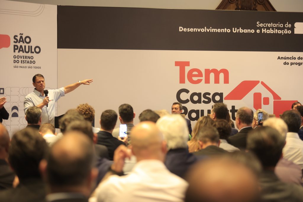 Franca e região recebem cartas de crédito para facilitar acesso à casa própria