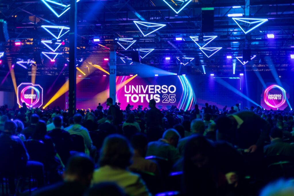 Universo TOTVS acontecerá em outubro com foco em IA B2B Universo TOTVS acontecerá em outubro com foco em IA B2B