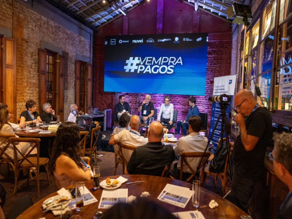 Pix projeta Brasil como líder em inovação financeira