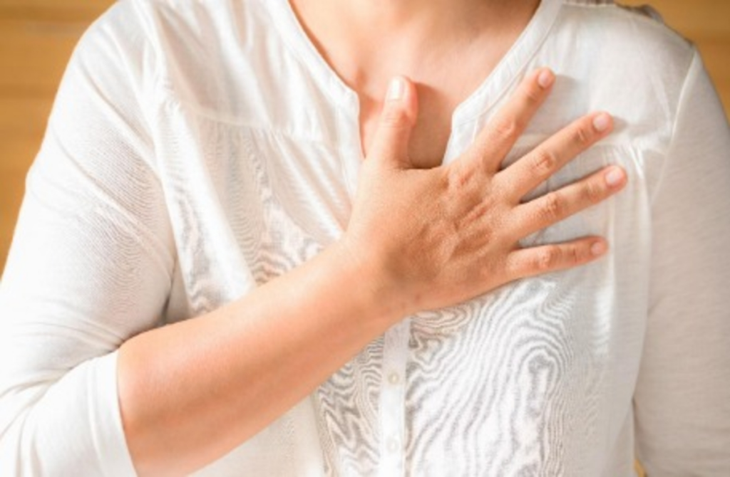 Infarto em mulheres tem sinais que confundem diagnóstico