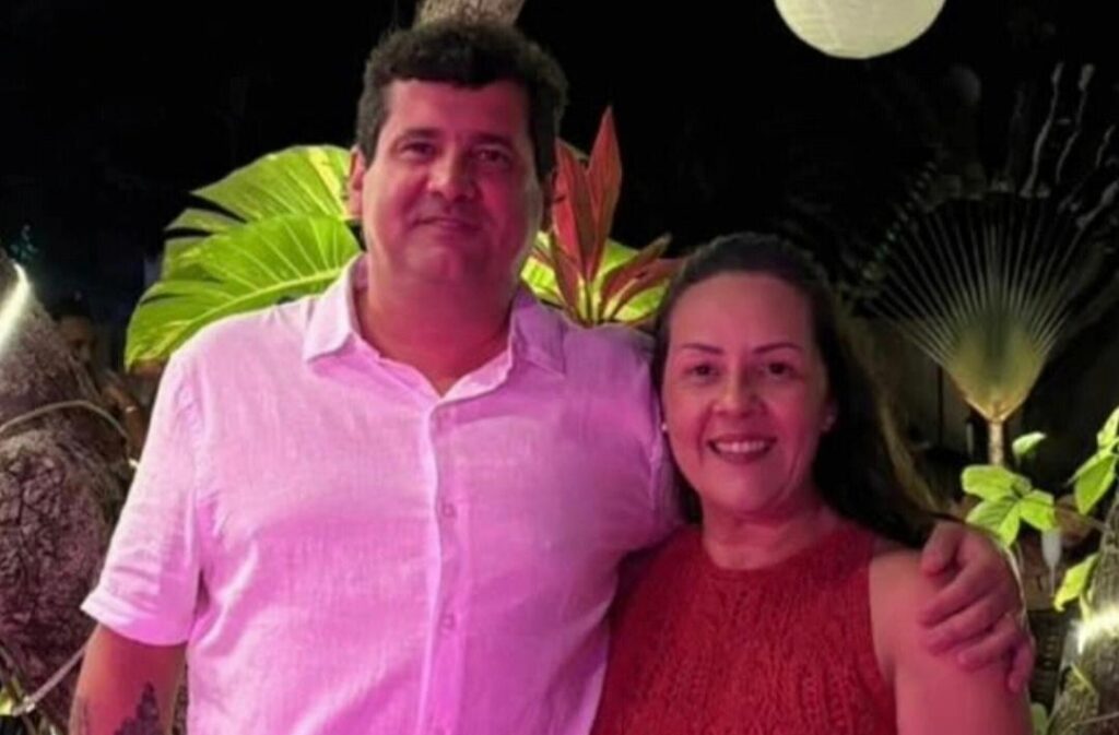 Dr. Luís Fernando Coli e Dra. Juliana Coli representam, com excelência e admirável competência, o mais alto nível da advocacia previdenciária em nossa cidade. Reconhecidos pelo profissionalismo, pela dedicação incansável e pela atuação marcada pela ética e sensibilidade humana, o casal se destaca não apenas pelo vasto conhecimento jurídico, mas também pelo compromisso genuíno com a justiça e a dignidade de cada cliente. Referências em sua área, constroem diariamente uma trajetória de respeito, credibilidade e relevantes conquistas, honrando a advocacia com talento, seriedade e notável distinção.