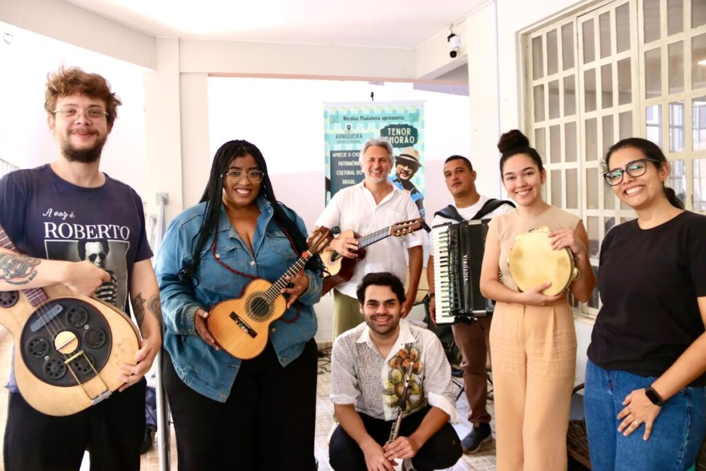 Tenor Chorão leva choro brasileiro gratuito a Arniqueira Tenor Chorão leva choro brasileiro gratuito a Arniqueira