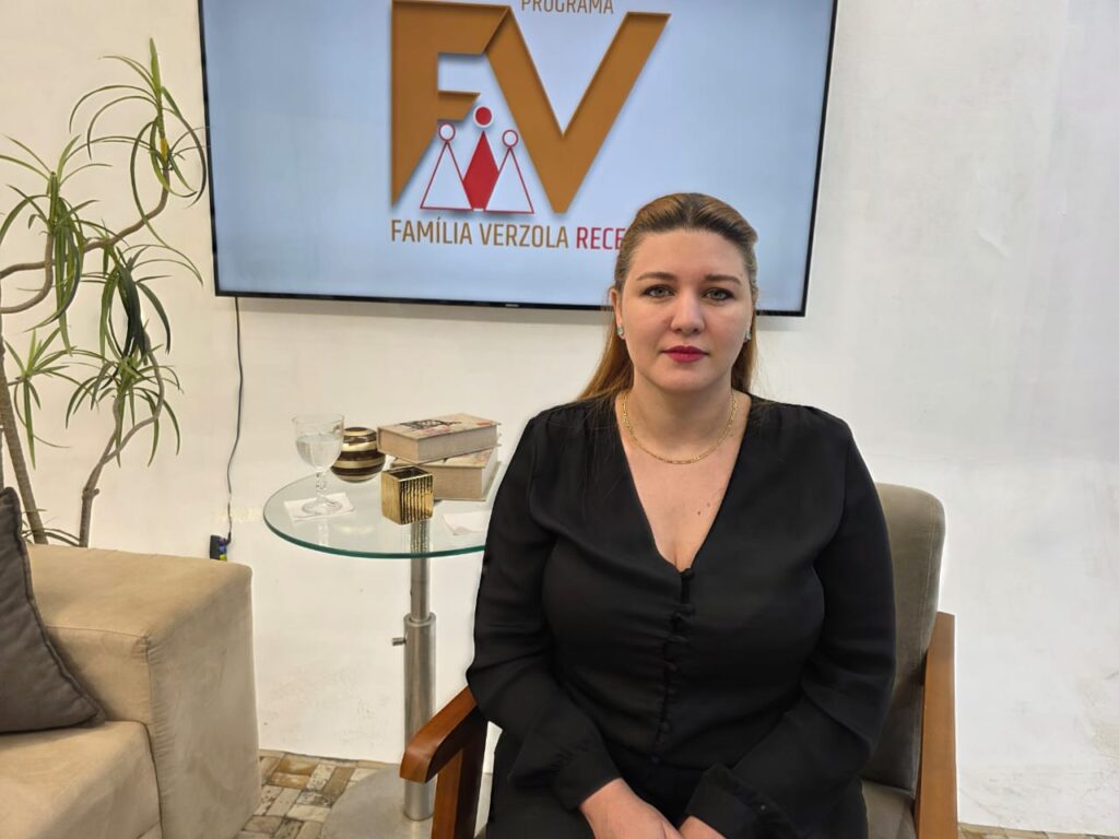 A muito capacitada Dra. Aline Scotti é um dos grandes nomes do Direito Digital na atualidade. Reconhecida por sua competência, ética e sólida expertise técnica, construiu uma trajetória de excelência que inspira confiança e admiração. Seu trabalho se destaca pela visão estratégica, atualização constante e compromisso com a inovação jurídica, consolidando-a como uma referência indispensável em uma área cada vez mais essencial para empresas, profissionais e para a sociedade.