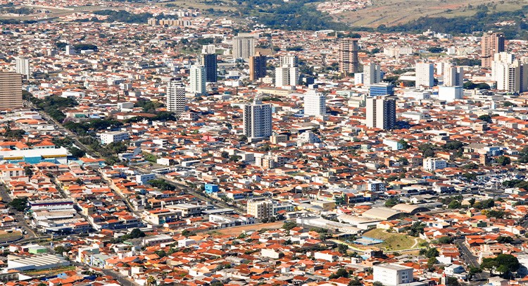 Franca abre leilões de 37 imóveis urbanos em diferentes regiões da cidade