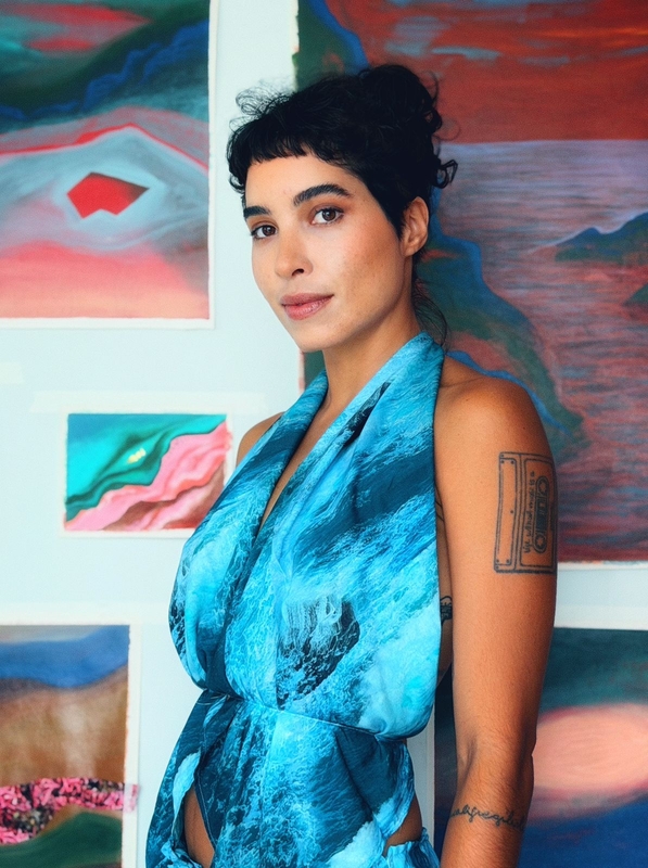 Artista brasiliense Isadora Maia inaugura mostra em Portugal Artista brasiliense Isadora Maia inaugura mostra em Portugal
