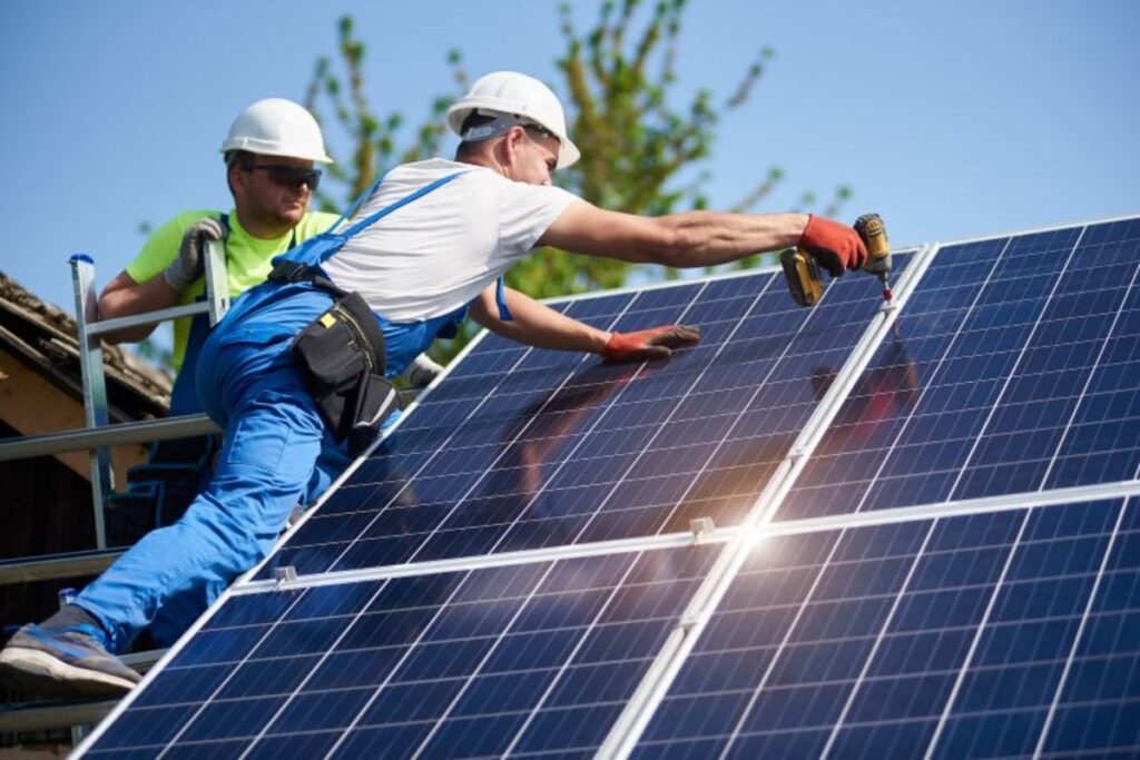 EcoPower destaca solidez e alerta para crises no setor solar EcoPower destaca solidez e alerta para crises no setor solar