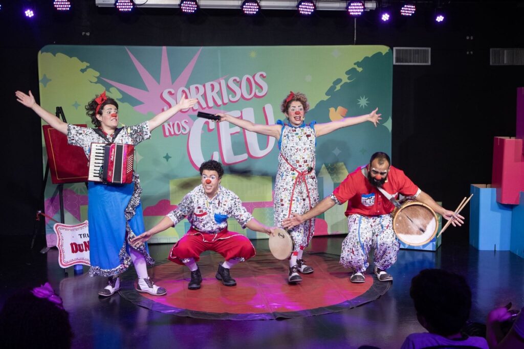 Projeto “Sorrisos Nos CEUs” oferece cultura gratuita a todos Projeto “Sorrisos Nos CEUs” oferece cultura gratuita a todos