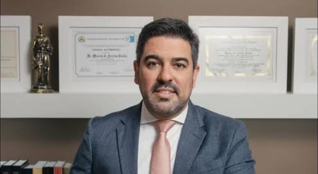 DR. MÁRCIO CUNHA: REFERÊNCIA E CREDIBILIDADE NA ADVOCACIA