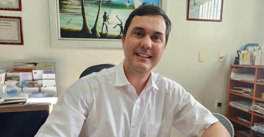 Profissional de grande destaque, o médico Dermatologista Dr. Sérgio Henrique de Paula Tasso é uma das referências mais respeitadas e conceituadas da área dermatológica em Franca. Com reconhecida competência, dedicação e profundo compromisso com seus pacientes, construiu uma trajetória marcada pela excelência profissional. Um nome que honra a medicina francana e merece todo o nosso reconhecimento e admiração.