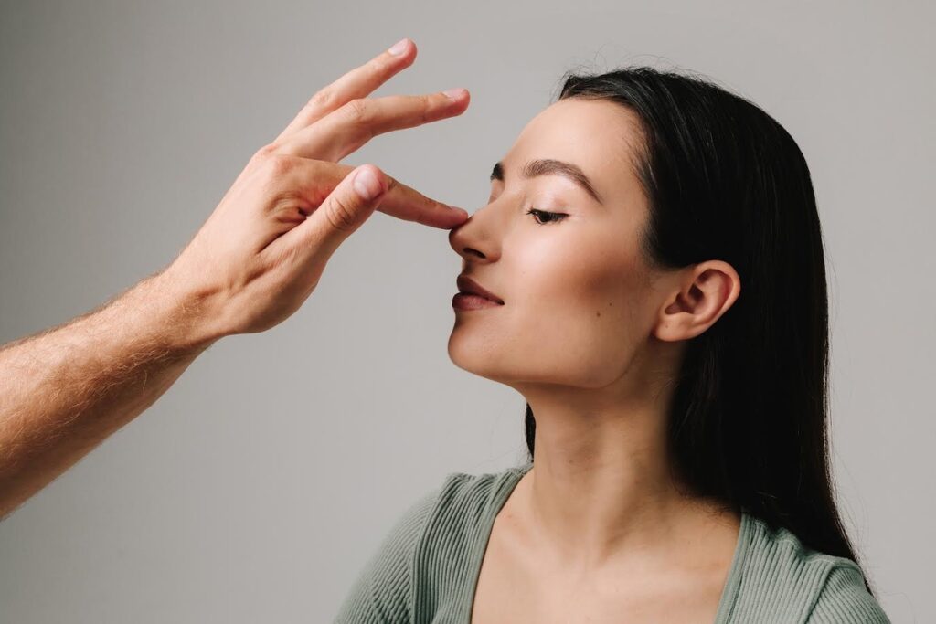 Rinoplastia evolui e alia estética e função respiratória