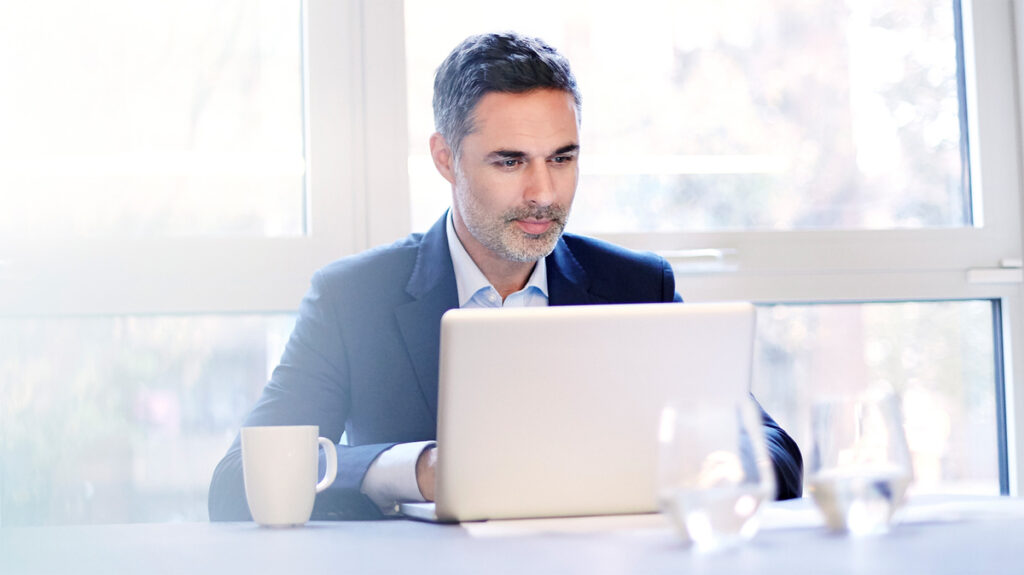 CFOs priorizam tecnologia e IA, aponta Grant Thornton CFOs priorizam tecnologia e IA, aponta Grant Thornton