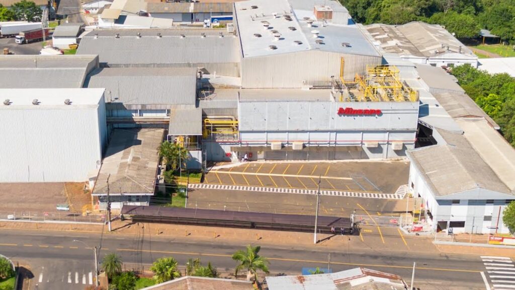 Minuano inicia obras no frigorífico de Lajeado Minuano inicia obras no frigorífico de Lajeado