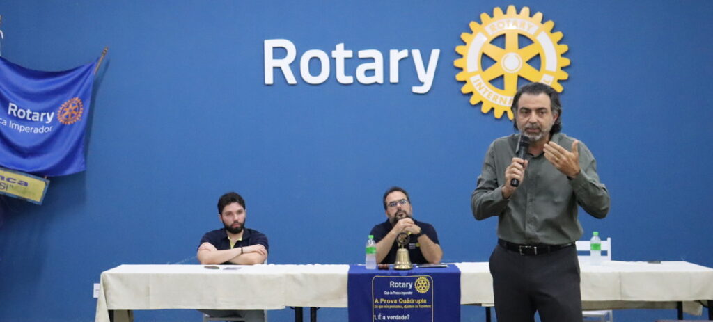 Presidente da ACIF apresenta ‘Franca Tem Voz’ em encontro do Rotary Clube