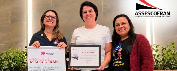 A Assescofran – Associação das Empresas de Serviços Contábeis de Franca e Região merece todos os aplausos pela realização da Campanha Contador Solidário 2026 – “Transformando Solidariedade em Ação”. Todo o recurso arrecadado foi destinado à Santa Casa de Franca, fortalecendo uma instituição essencial para nossa comunidade. Como forma de reconhecimento, representantes da Santa Casa fizeram questão de visitar a sede da Assescofran e entregar à presidente Eliane Macedo um bonito quadro de agradecimento. Um gesto que simboliza a gratidão por uma iniciativa tão nobre. Nossos aplausos à Assescofran e, especialmente, a todos os associados que contribuíram e fizeram parte desta corrente de solidariedade, mostrando que, quando a união se transforma em ação, o bem alcança muito mais pessoas!
