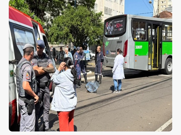 Homem morre atropelado por ônibus no centro de Franca