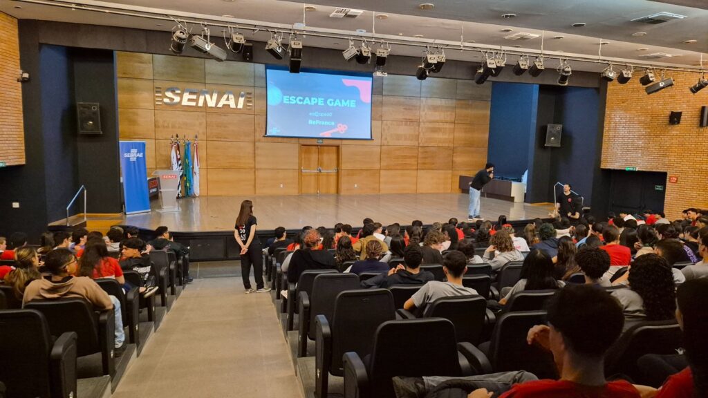 Jornada Jovem Empreendedora reúne mais de 450 jovens em Franca para desenvolver soluções