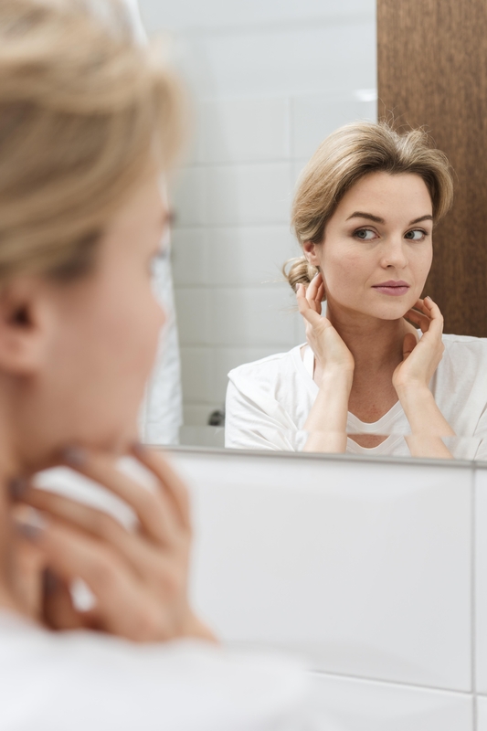 Facelift ganha espaço entre pacientes mais jovens Facelift ganha espaço entre pacientes mais jovens