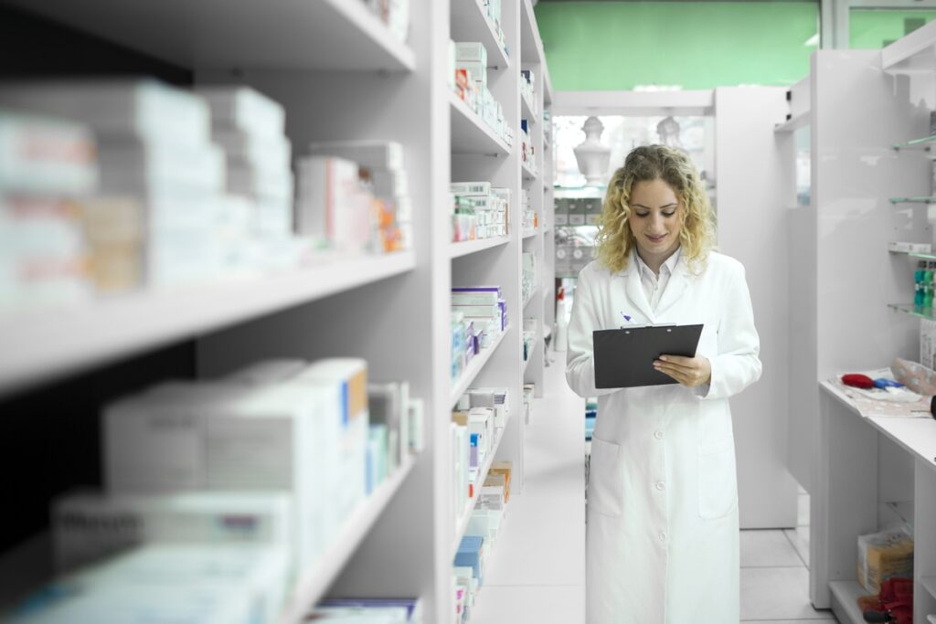 INDSH lança Guia Farmacoterapêutico para uso de medicamentos INDSH lança Guia Farmacoterapêutico para uso de medicamentos