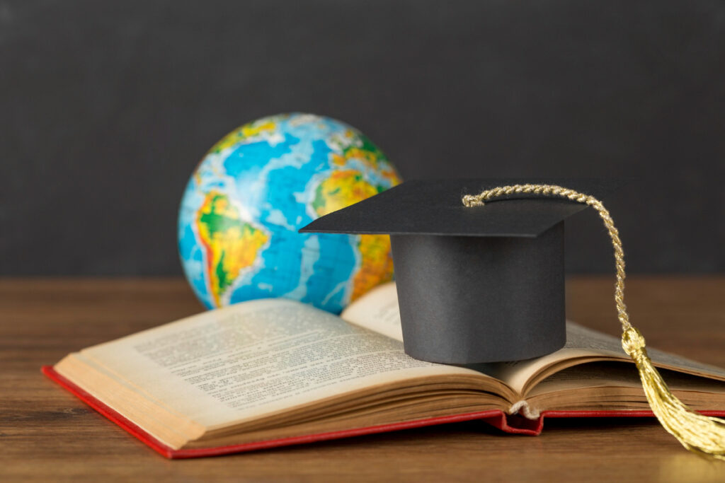 Interesse por graduação e pós no exterior cresce Interesse por graduação e pós no exterior cresce