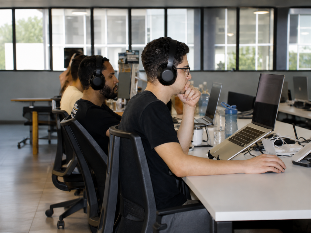 Startup mineira lança hub de marketing com IA para empresas Startup mineira lança hub de marketing com IA para empresas