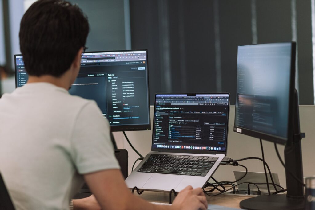 ISO 42001: o que muda na entrega de IA, segundo a Dataside ISO 42001: o que muda na entrega de IA, segundo a Dataside