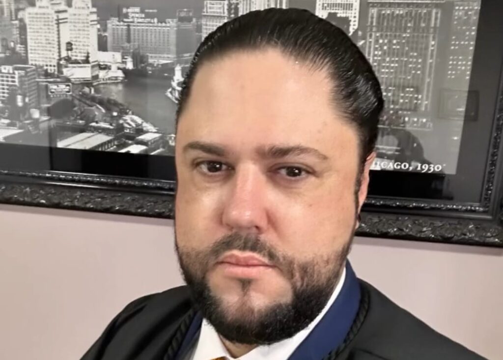 DR. RAFAEL SPIRLANDELI: EXCELÊNCIA E PRESTÍGIO NA ADVOCACIA CRIMINAL