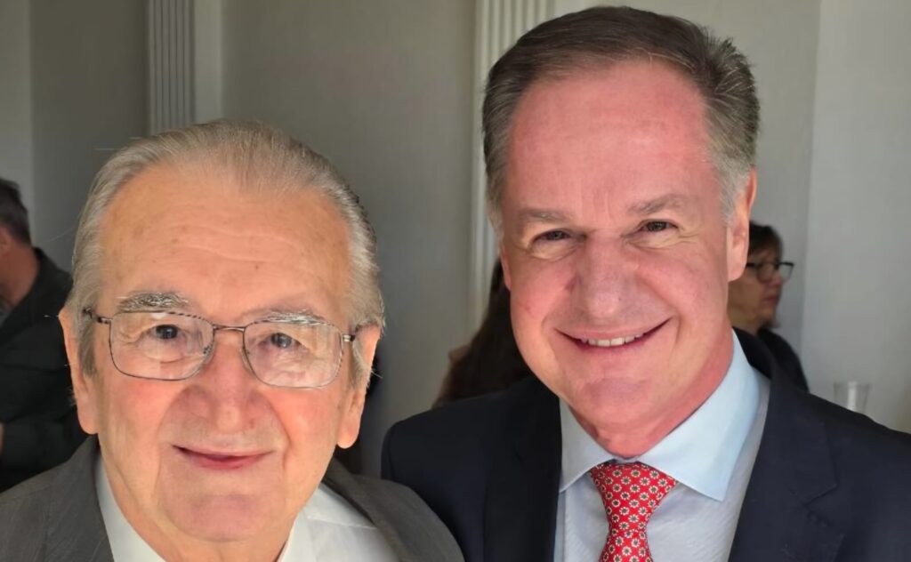 Domingo é dia de celebrar talentos, reconhecer trajetórias e enaltecer pessoas que, por seus méritos, dedicação e contribuição à comunidade, fazem a diferença em Franca. Em nossa coluna social, no Jornal Verdade, rendemos homenagens a personalidades que se destacam em diferentes áreas, valorizando histórias inspiradoras e gente que merece o reconhecimento de nossa sociedade.