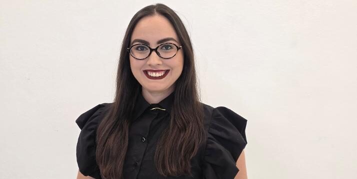 DRA. GABRIELA MUMIC: CONHECIMENTO QUE FAZ A DIFERENÇA
