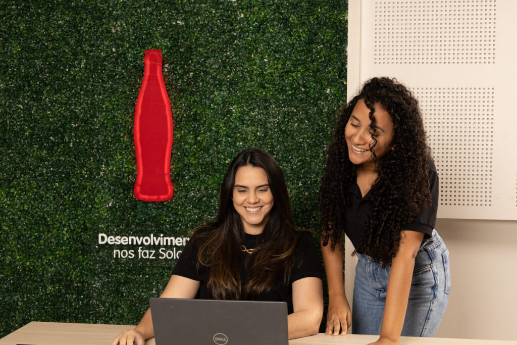 Solar Coca-Cola leva educação a dependentes de colaboradores Solar Coca-Cola leva educação a dependentes de colaboradores